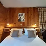 Astoria 3*