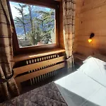 Astoria Hotel 3*