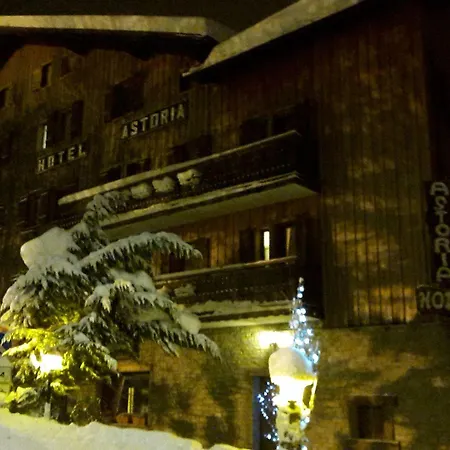 Astoria 3*